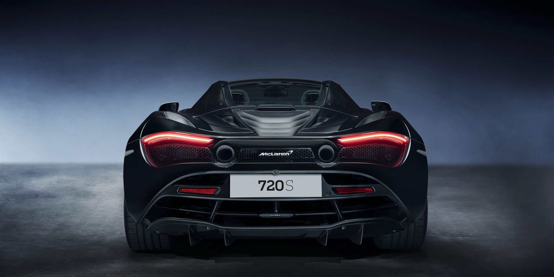 McLaren 720s Spider Fast Comfortable Convertible Supercar